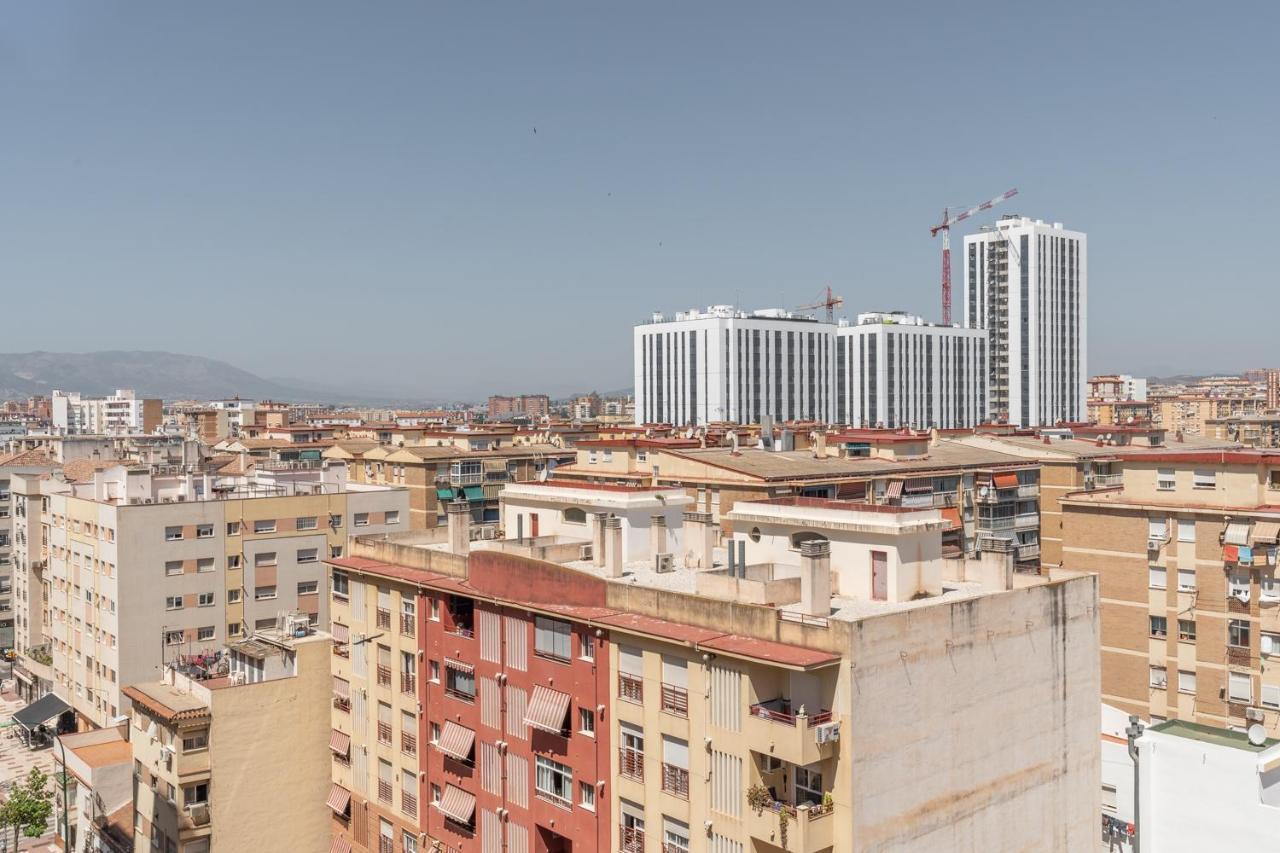 Tuguest Heroe Apartment Малага Экстерьер фото